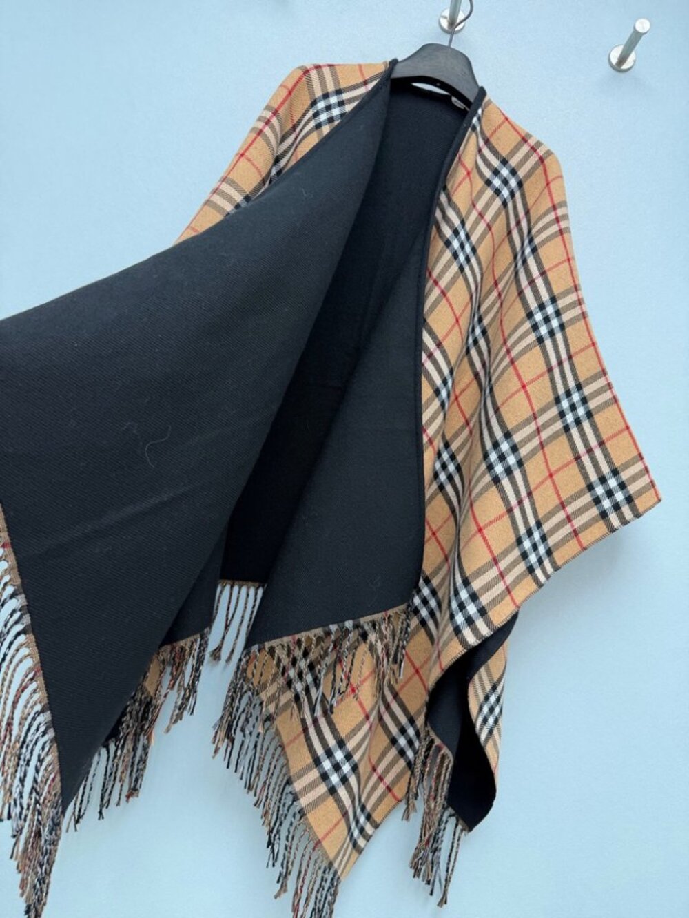 Burberry Check Fringe Reversible Poncho Cape - Picture 6 of 8